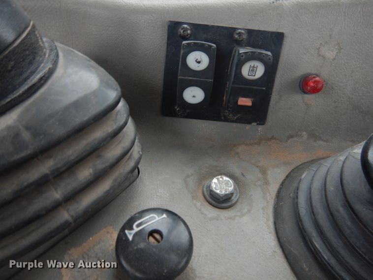 image for item DJ1066 2012 Caterpillar D6T XL  dozer