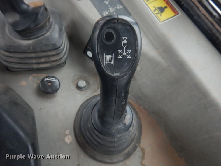 image for item DJ1066 2012 Caterpillar D6T XL  dozer