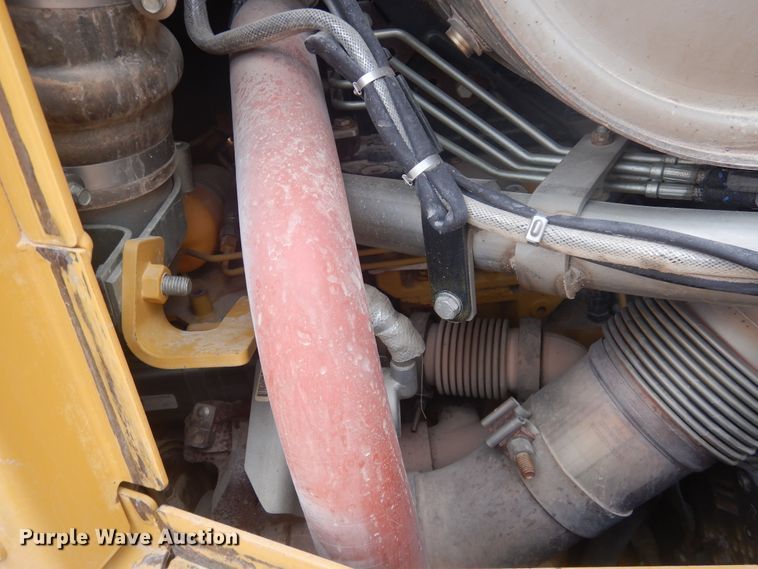 image for item DJ1066 2012 Caterpillar D6T XL  dozer