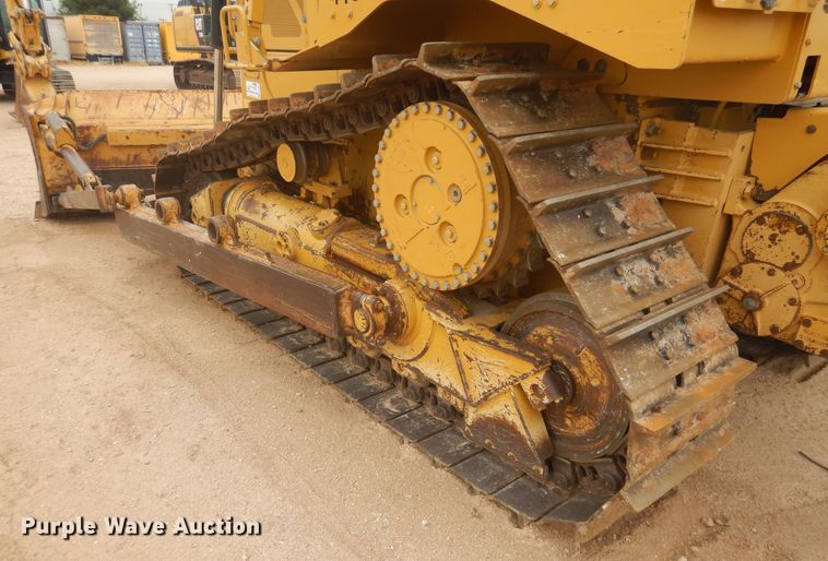 image for item DJ1066 2012 Caterpillar D6T XL  dozer