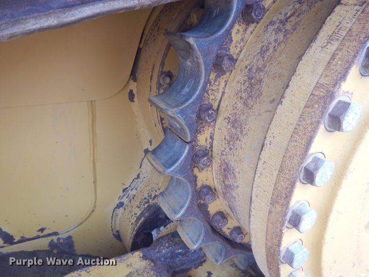 image for item DJ1066 2012 Caterpillar D6T XL  dozer