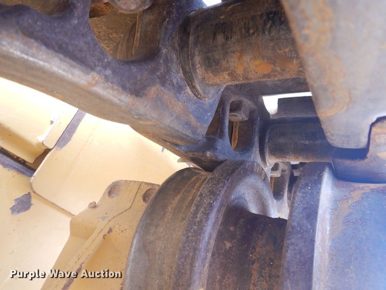 image for item DJ1066 2012 Caterpillar D6T XL  dozer