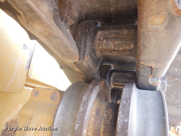 image for item DJ1066 2012 Caterpillar D6T XL  dozer