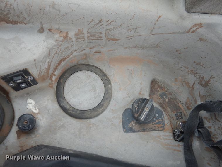 image for item DJ1067 2004 Caterpillar D6R XL Series II  dozer