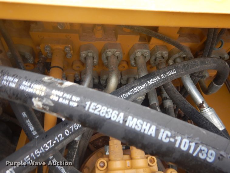 image for item DJ1069 2018 Caterpillar 323  excavator