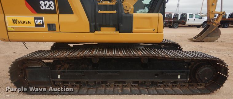 image for item DJ1069 2018 Caterpillar 323  excavator