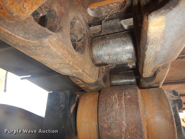 image for item DJ1069 2018 Caterpillar 323  excavator