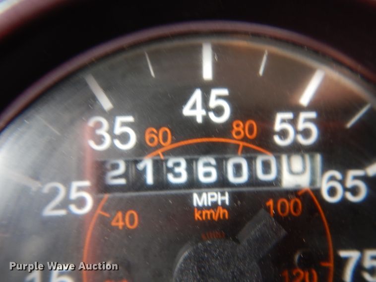 image for item DJ1070 2008 Peterbilt 325  flatbed truck