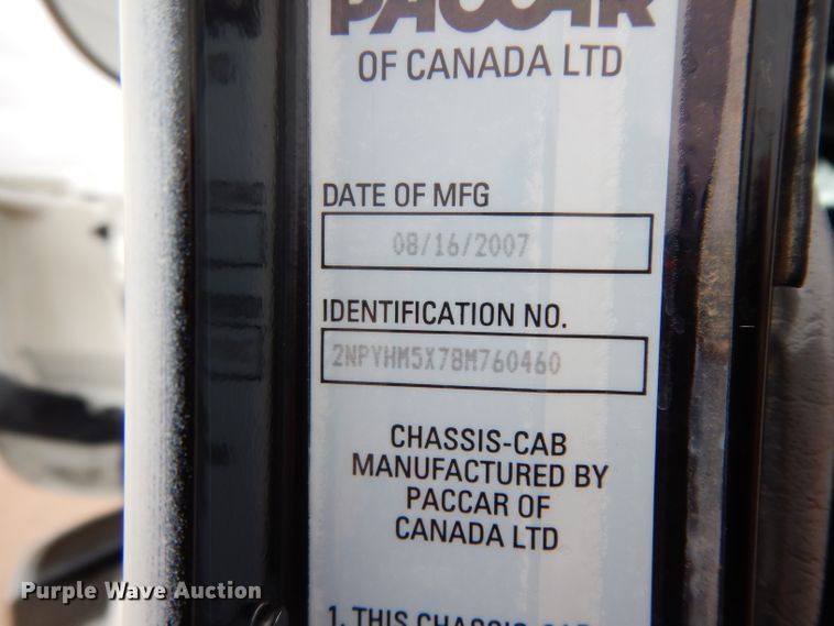 image for item DJ1070 2008 Peterbilt 325  flatbed truck