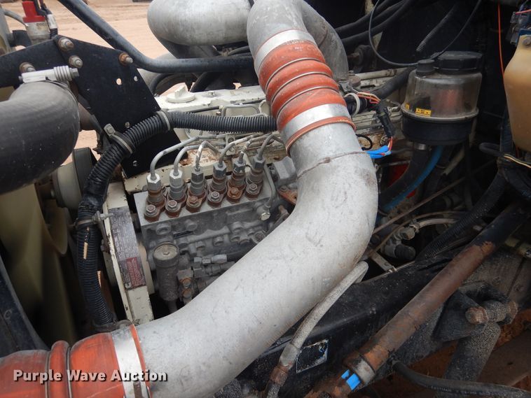 image for item DJ1071 1995 Kenworth T300  flatbed truck