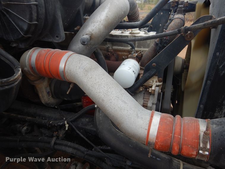 image for item DJ1071 1995 Kenworth T300  flatbed truck