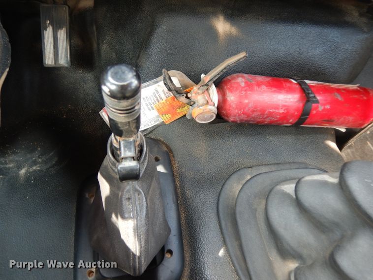 image for item DJ6523 2005 Ford F750 Super Duty  water truck