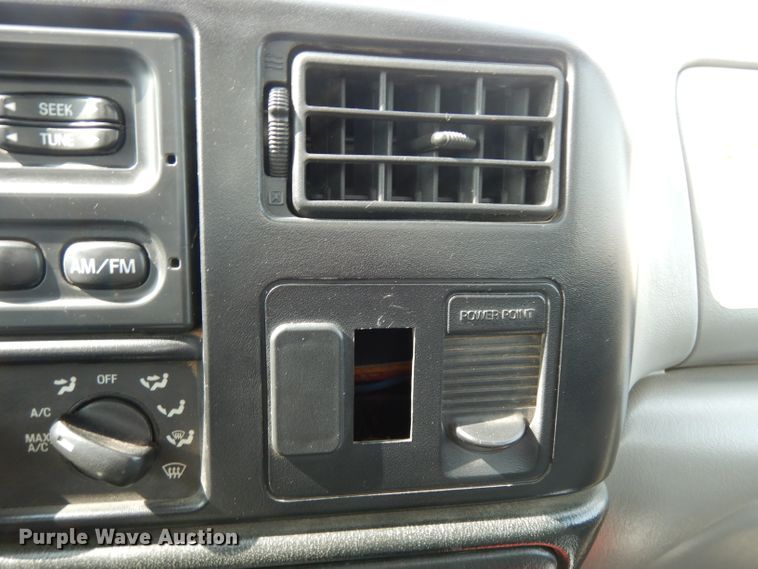 image for item DJ6523 2005 Ford F750 Super Duty  water truck