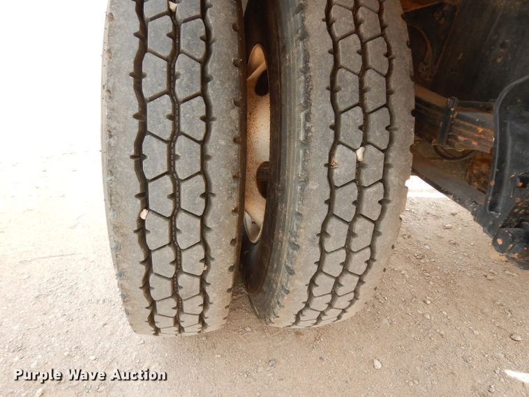 image for item DJ6523 2005 Ford F750 Super Duty  water truck