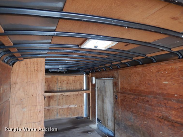 image for item DJ6528 2004 Interstate enclosed cargo trailer