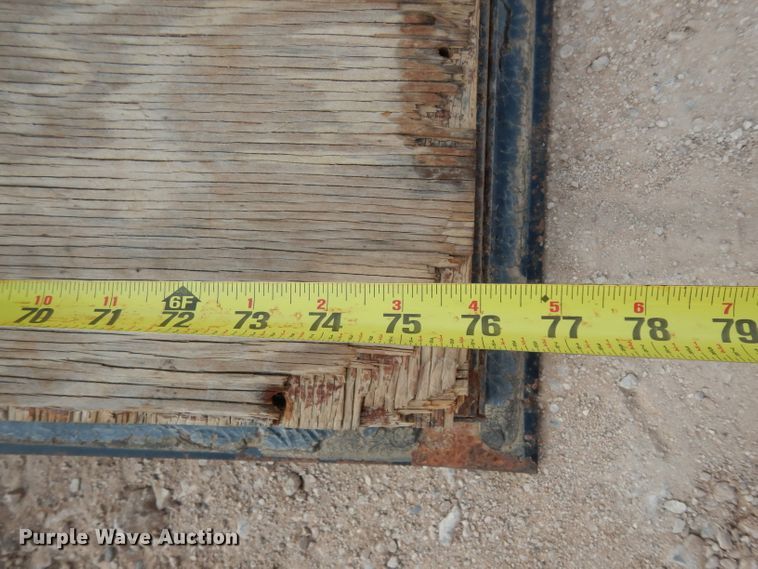 image for item DJ6528 2004 Interstate enclosed cargo trailer