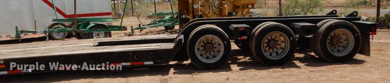 image for item DJ6535 2004 Fontaine TH55FLD/2004SPECIAL lowboy equipment trailer