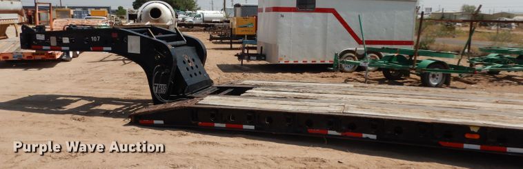 image for item DJ6535 2004 Fontaine TH55FLD/2004SPECIAL lowboy equipment trailer