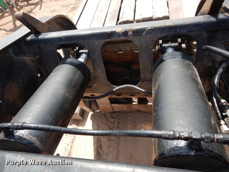 image for item DJ6535 2004 Fontaine TH55FLD/2004SPECIAL lowboy equipment trailer