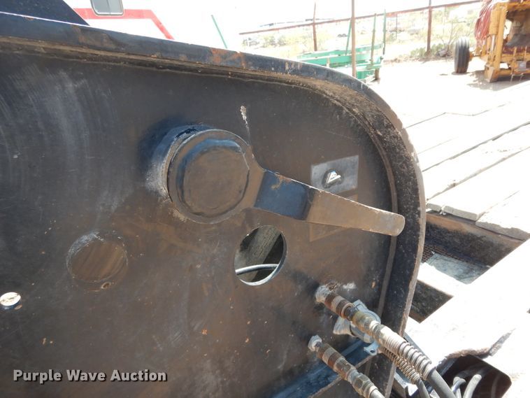 image for item DJ6535 2004 Fontaine TH55FLD/2004SPECIAL lowboy equipment trailer