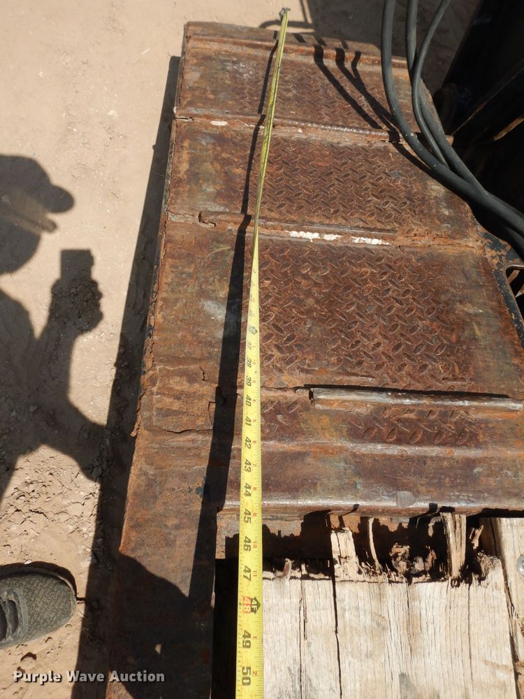 image for item DJ6535 2004 Fontaine TH55FLD/2004SPECIAL lowboy equipment trailer