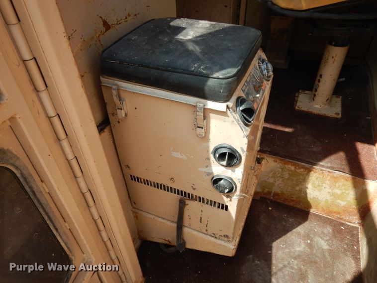 image for item DJ6536 1994 Capitol CTC 900  trencher