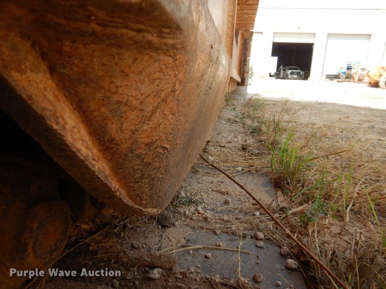 image for item DJ6536 1994 Capitol CTC 900  trencher