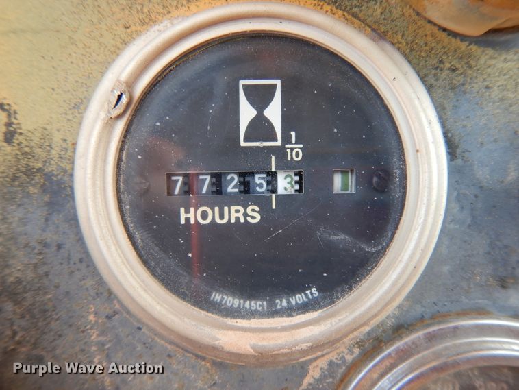 image for item DJ6537 International TD20E  dozer