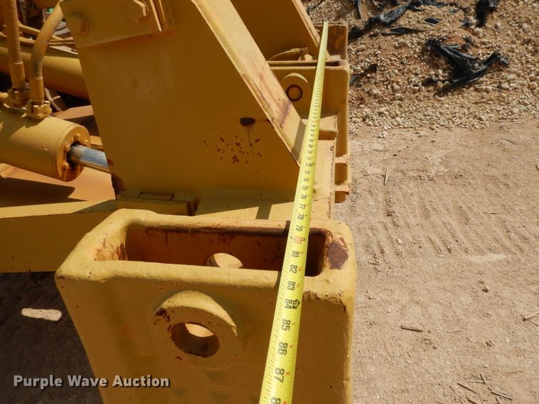 image for item DJ6537 International TD20E  dozer
