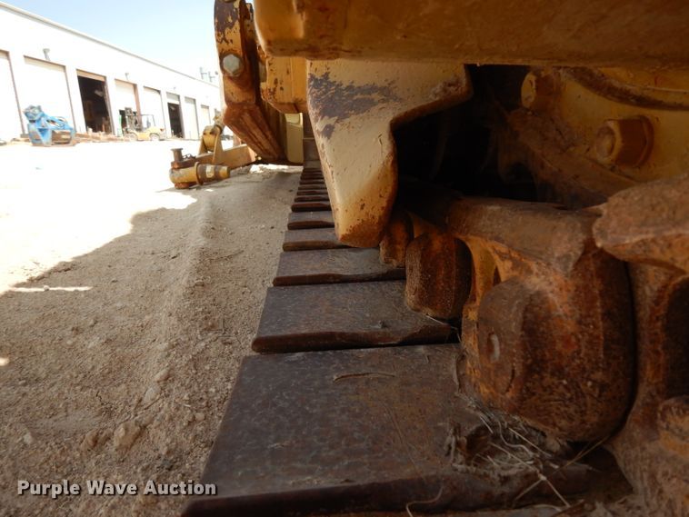 image for item DJ6537 International TD20E  dozer