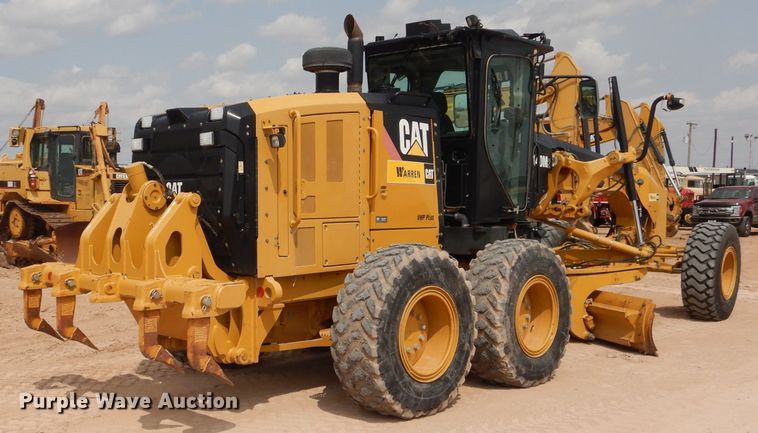 image for item DJ8764 2014 Caterpillar 140M2  motor grader