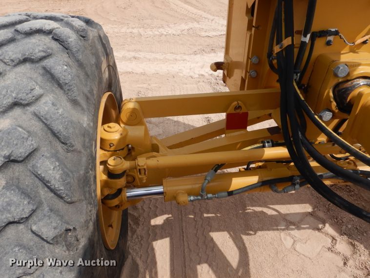 image for item DJ8764 2014 Caterpillar 140M2  motor grader