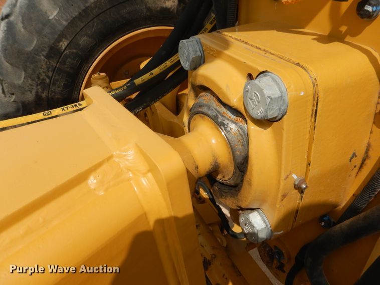 image for item DJ8764 2014 Caterpillar 140M2  motor grader