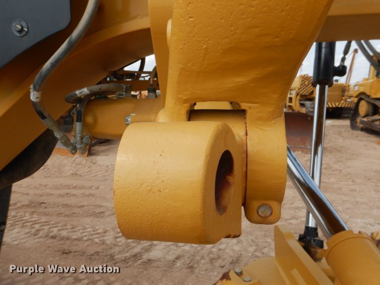 image for item DJ8764 2014 Caterpillar 140M2  motor grader