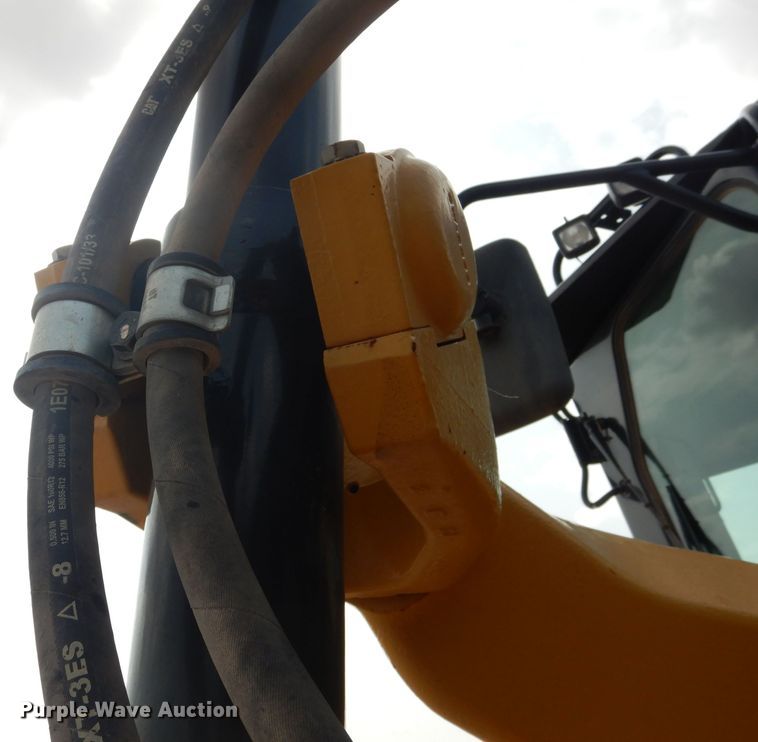 image for item DJ8764 2014 Caterpillar 140M2  motor grader