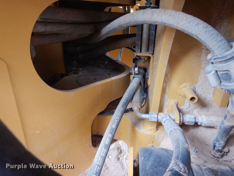 image for item DJ8764 2014 Caterpillar 140M2  motor grader