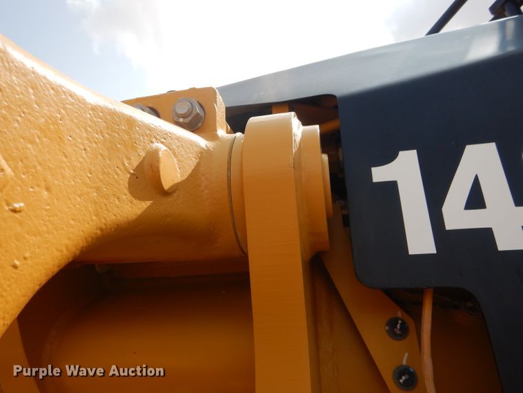 image for item DJ8764 2014 Caterpillar 140M2  motor grader