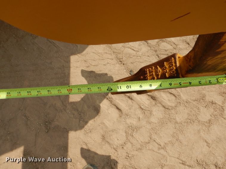 image for item DJ8764 2014 Caterpillar 140M2  motor grader