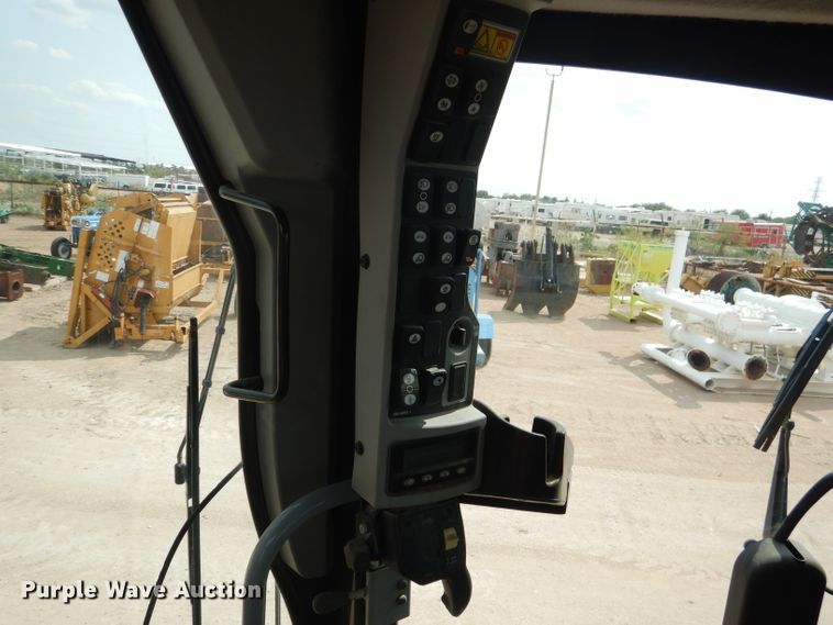 image for item DJ8764 2014 Caterpillar 140M2  motor grader