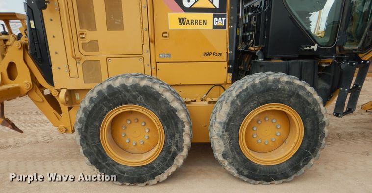 image for item DJ8764 2014 Caterpillar 140M2  motor grader