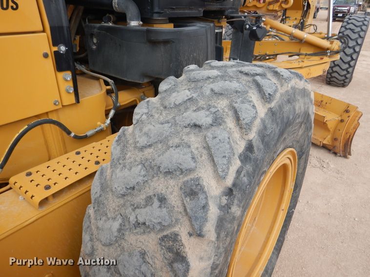 image for item DJ8764 2014 Caterpillar 140M2  motor grader