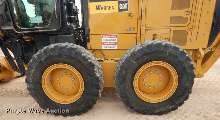 image for item DJ8764 2014 Caterpillar 140M2  motor grader