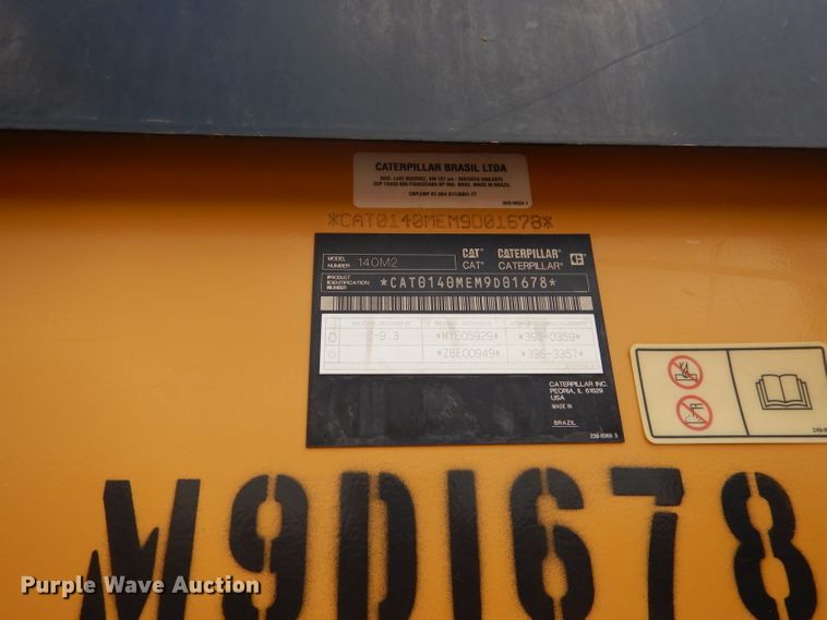 image for item DJ8764 2014 Caterpillar 140M2  motor grader