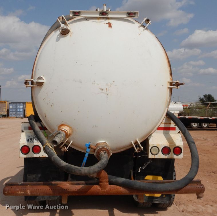 image for item DJ8765 1999 Sterling A-Line  tank truck