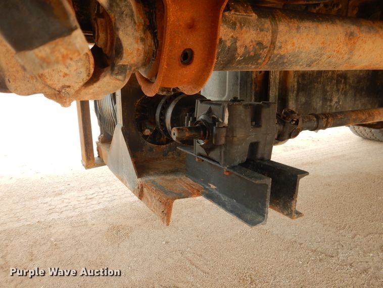 image for item DJ8765 1999 Sterling A-Line  tank truck