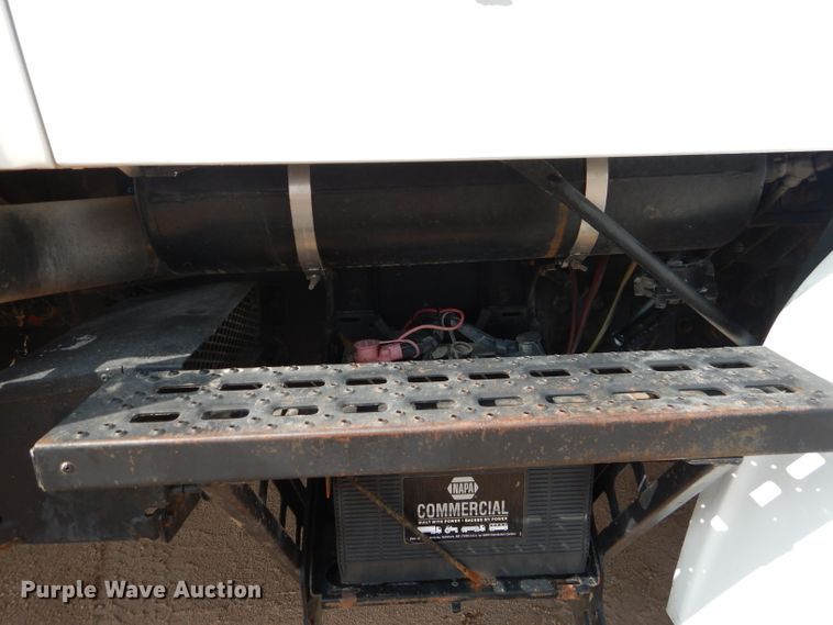 image for item DJ8765 1999 Sterling A-Line  tank truck