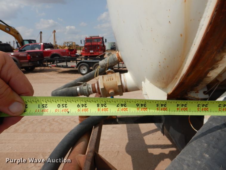 image for item DJ8765 1999 Sterling A-Line  tank truck