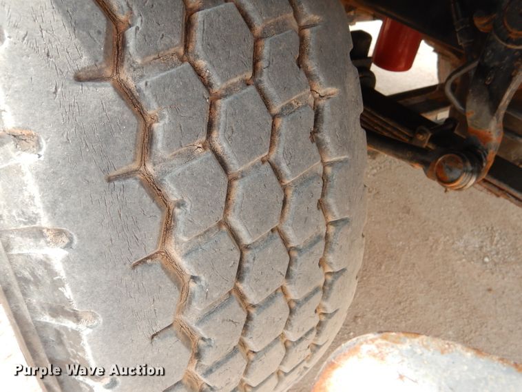 image for item DJ8765 1999 Sterling A-Line  tank truck