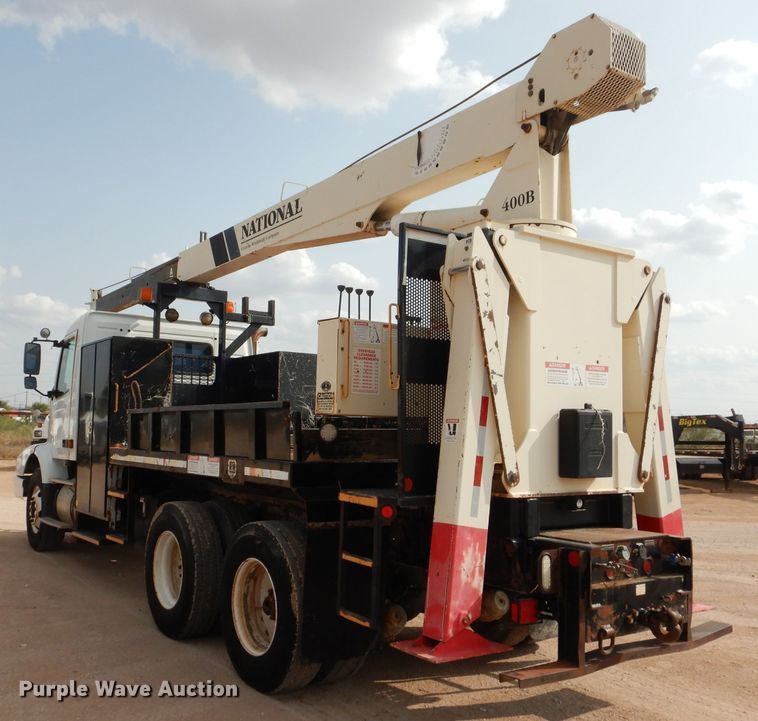 image for item DJ8767 2002 Volvo VHD  crane truck