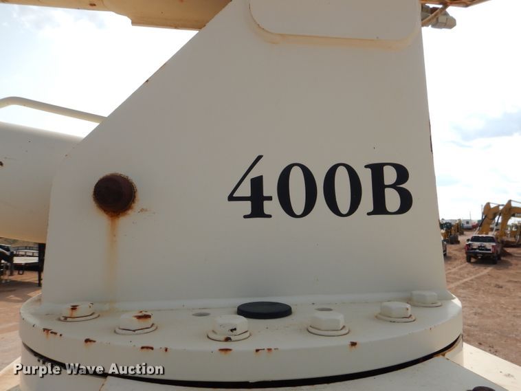 image for item DJ8767 2002 Volvo VHD  crane truck